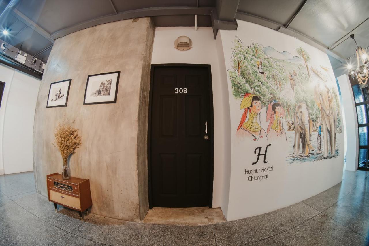 Hugnur Hostel And Coffee Chiang Mai Exterior photo